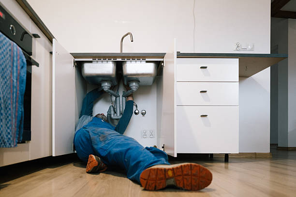 Professional Emergency Plumber technician working in Codorus, PA